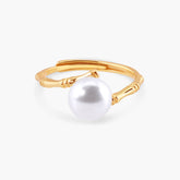BAMBOO SCULPTURAL PEARL RING